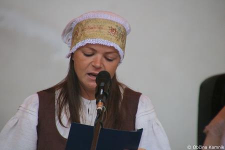 V Motniku namenu predali prenovljeni prireditveni prostor (18)
